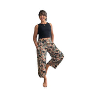 'Goldfinch & B.TWOMEY' Linen Pants